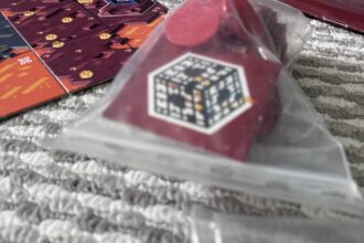 Saszetka z gry portal dash